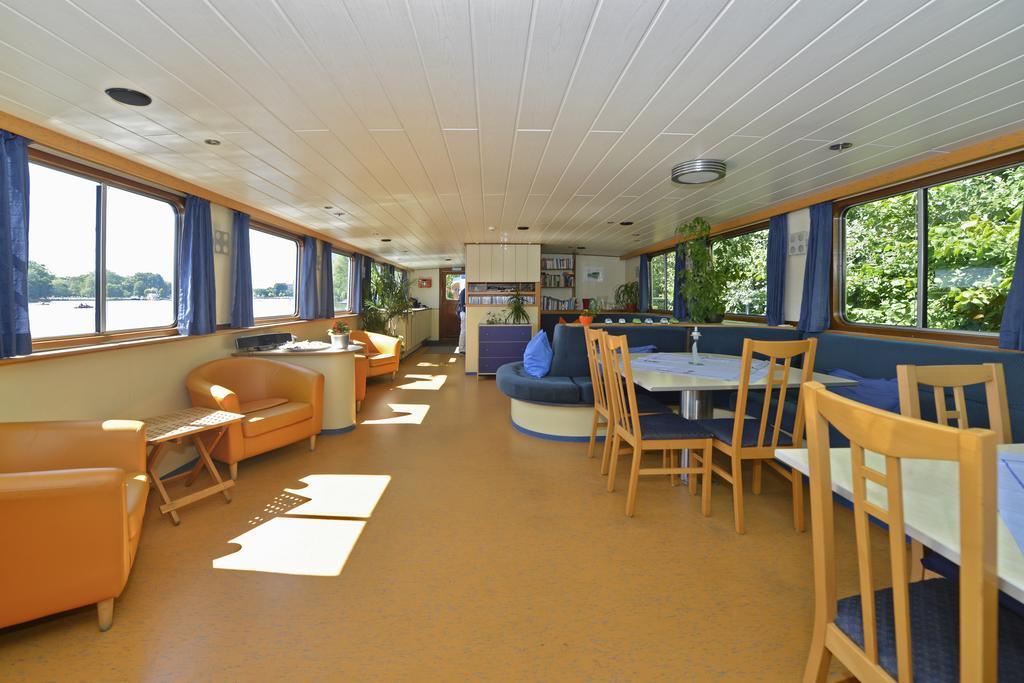 Ms Mecklenburg Hotelschiff Berlín Exteriér fotografie